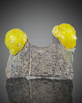 Two eyes Brucite on matrix from Balochistan, Pakistan.