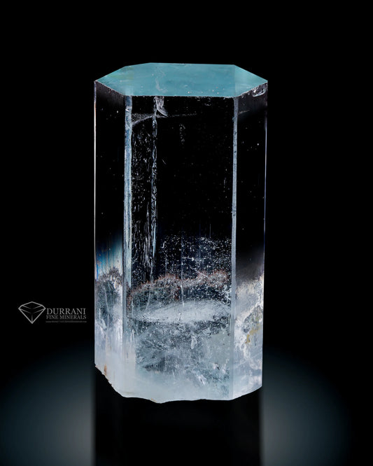 Discover the Beauty and Benefits of Aquamarine Stone: The March Birthstone