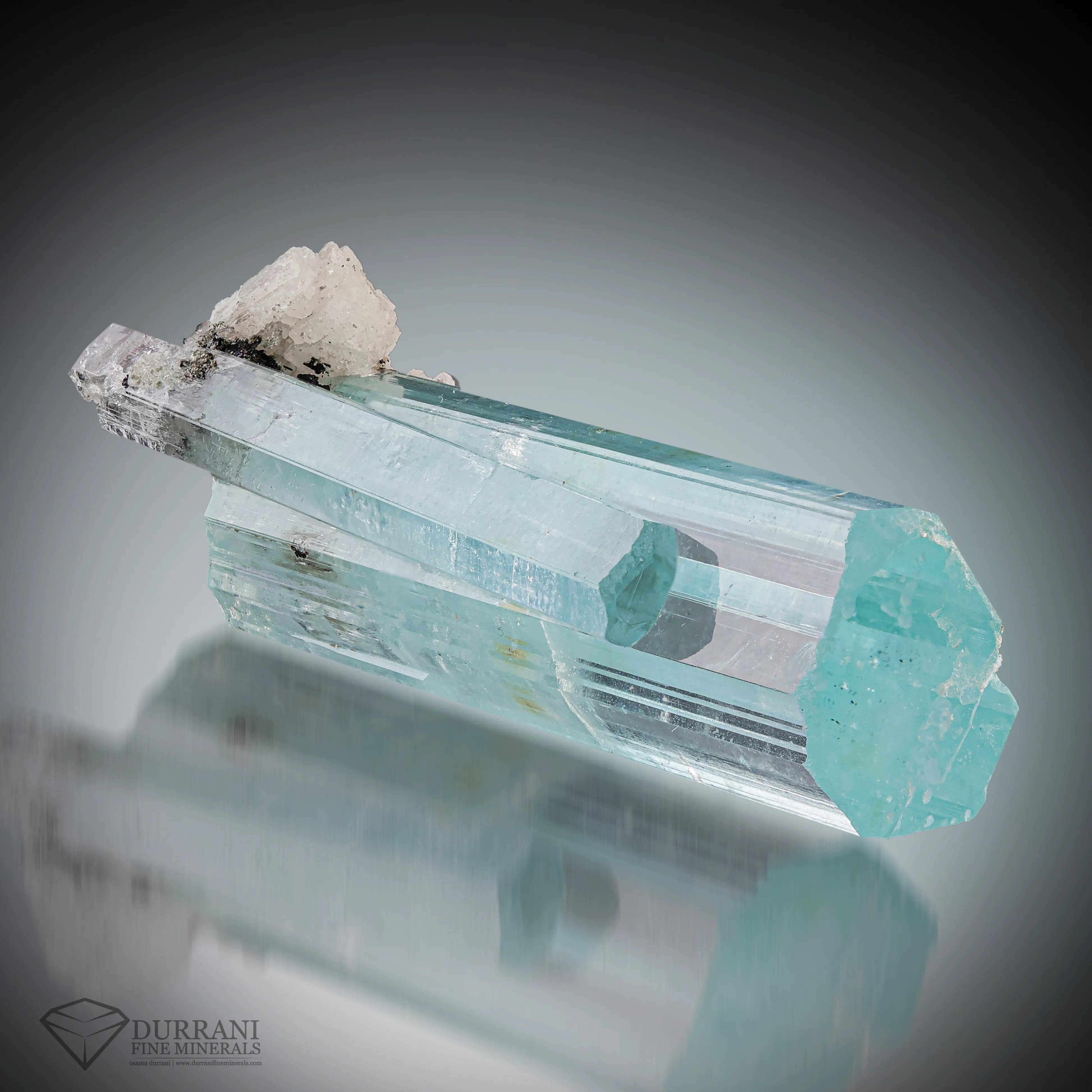 Beautiful Gemmy Aquamarine crystal combine with Albite