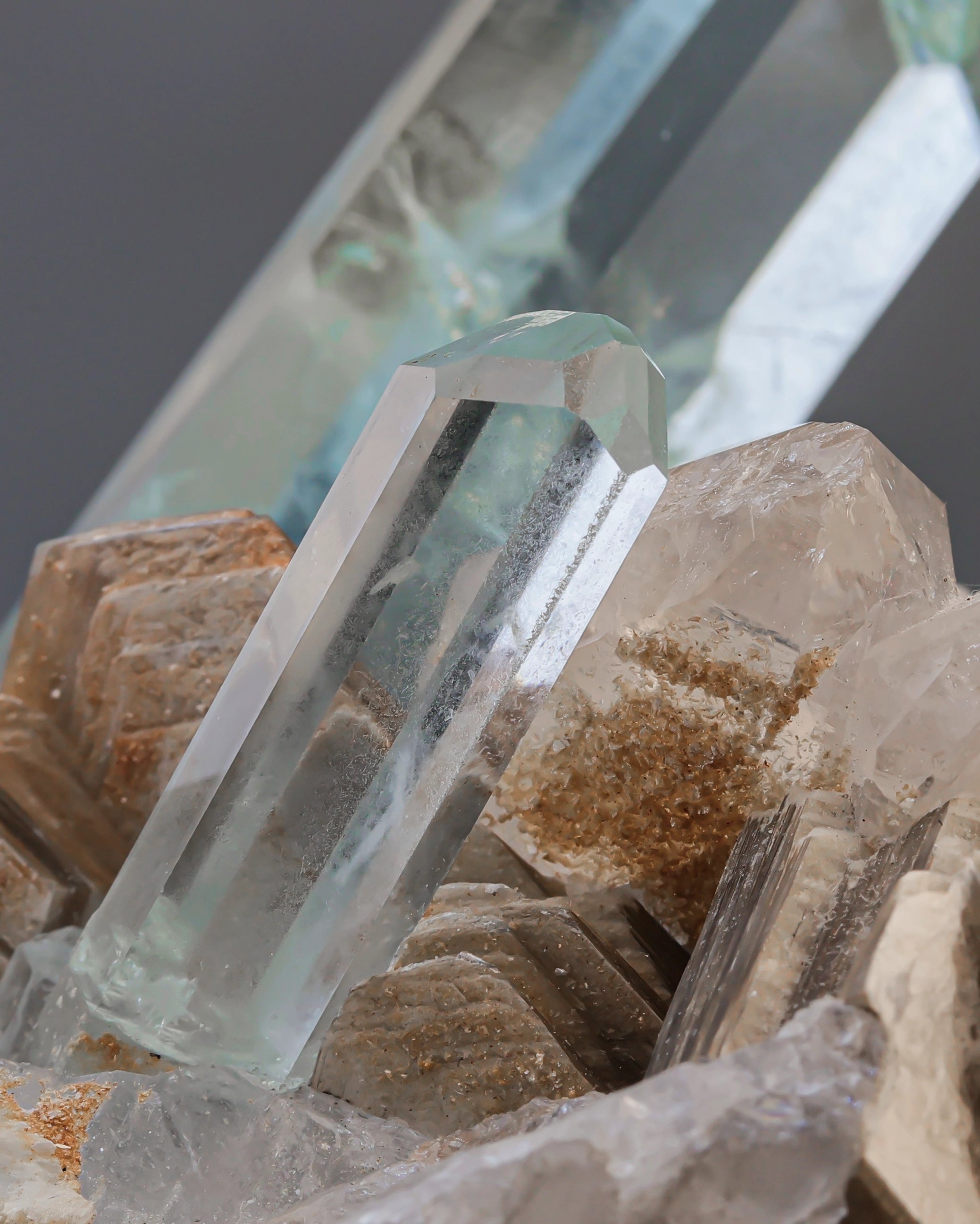 Terminated Aquamarine Crystals combine with Mica perched on Quartz and Schorl Matrix