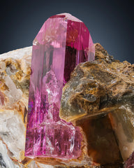 pink colour topaz