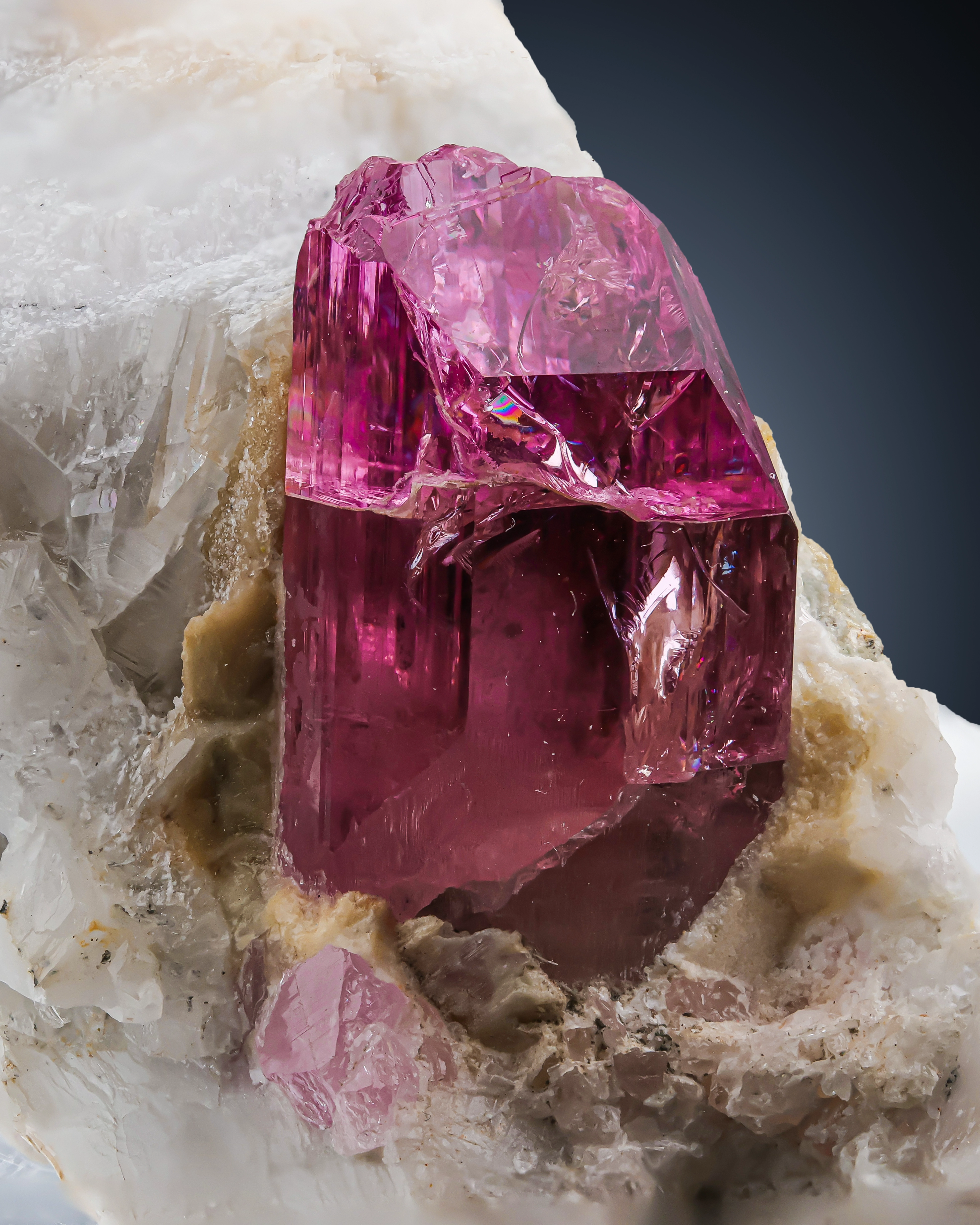 Pink Colour Topaz