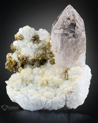 Interesting clear Quartz crystal combine with Mica perched on Albite matrix